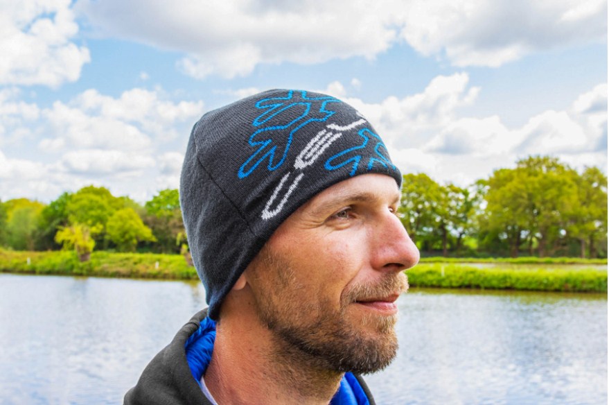 Зимна шапка PRESTON CELCIUS BEANIE, удобна и топла, подходяща за рибарски приключения на открито.
