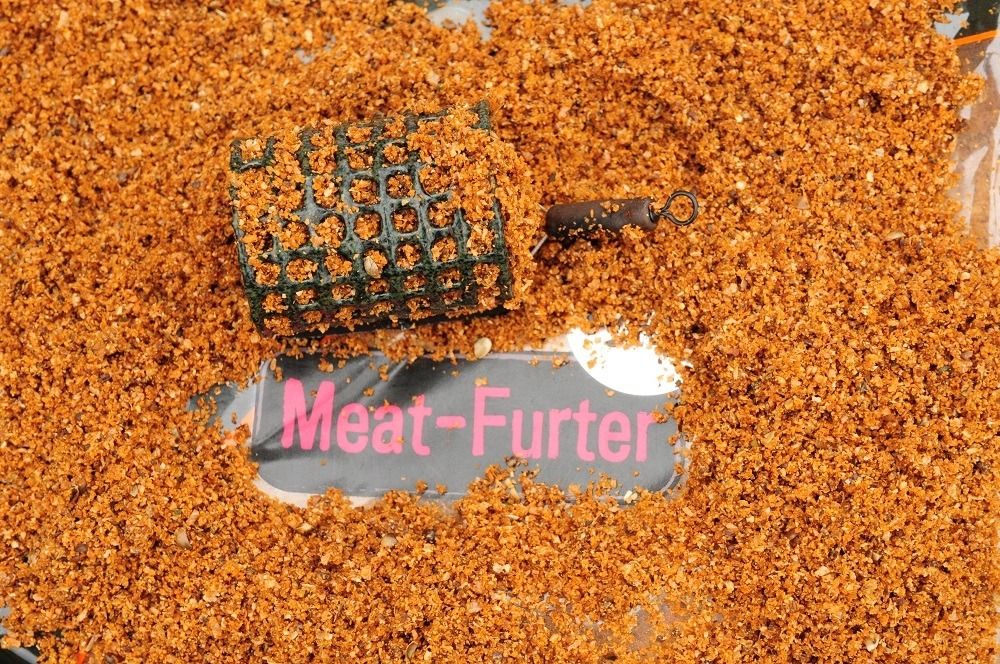 Μαλάγρα Dynamite Baits Big Fish River MEAT-FURTER - 1.8kg