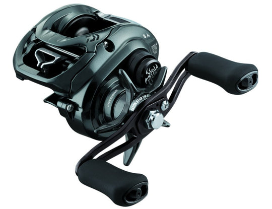 Макара за морски риболов DAIWA 25 SALTIGA G с брой лагери 14 и предавателно число 4.8:1