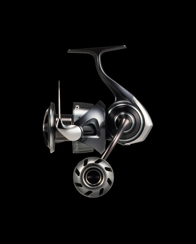 Макара DAIWA 25 BALLISTIC HD LТ - риболовна макара с иновационен дизайн и висока производителност.