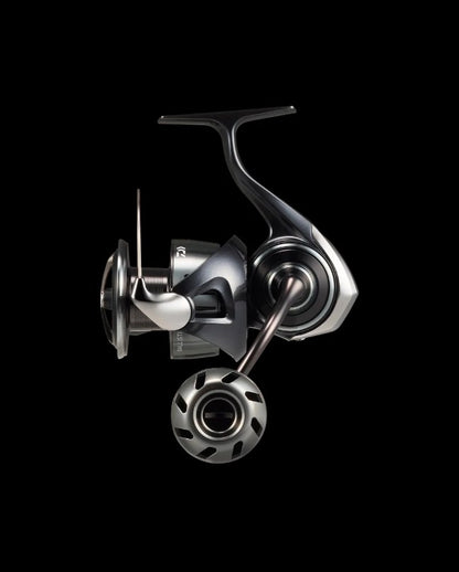 Макара DAIWA 25 BALLISTIC HD LТ - риболовна макара с иновационен дизайн и висока производителност.