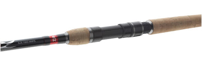 Спининг въдици DAIWA '25 NINJA X SPIN с елегантен дизайн и ергономична дръжка за удобство при риболов.
