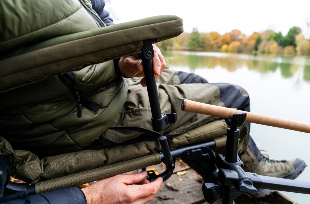 KORUM S23² Supa Deluxe Accessory Feeder Chair