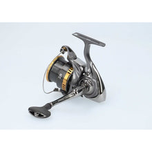 Макара за фидер DAIWA 25 AQUALITE FEEDER LT QD с черен и златен дизайн, идеална за риболов.