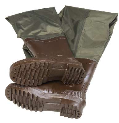 Гумени ботуши до кръста DAIWA LIGHTWEIGHT HIP WADER с PVC усилени подметки и водоустойчиво покритие.