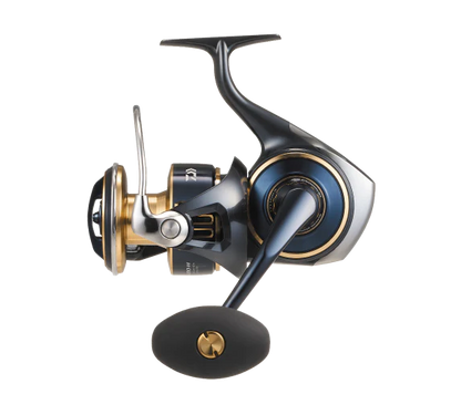 Макара за морски риболов DAIWA 25 SALTIGA G 8000-H с висококачествен дизайн и мощност за улов на трофейни риби.