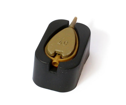 Форма за фидер Filstar Method Feeder Release Mould Oval - 365429 с бутало и пружинка за риболов.