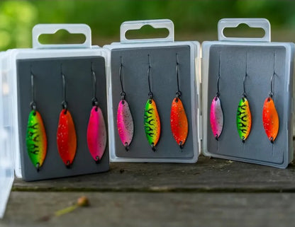 Сет клатушки ZEBCO TROUT UL SPOON SET - 3бр. - ярки клатушки в пакети за ултралайт риболов на пъстърва.