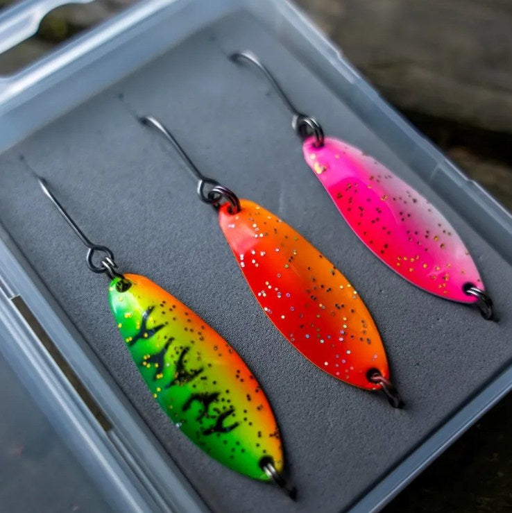 Сет клатушки ZEBCO TROUT UL SPOON SET - 3бр. Комплект ултралайт клатушки с различни цветове за риболов.