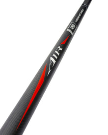 Дръжка за кеп DAIWA 25 AIR LANDING NET HANDLE 4.50m - висококачествена риболовна пръчка с елегантен дизайн.