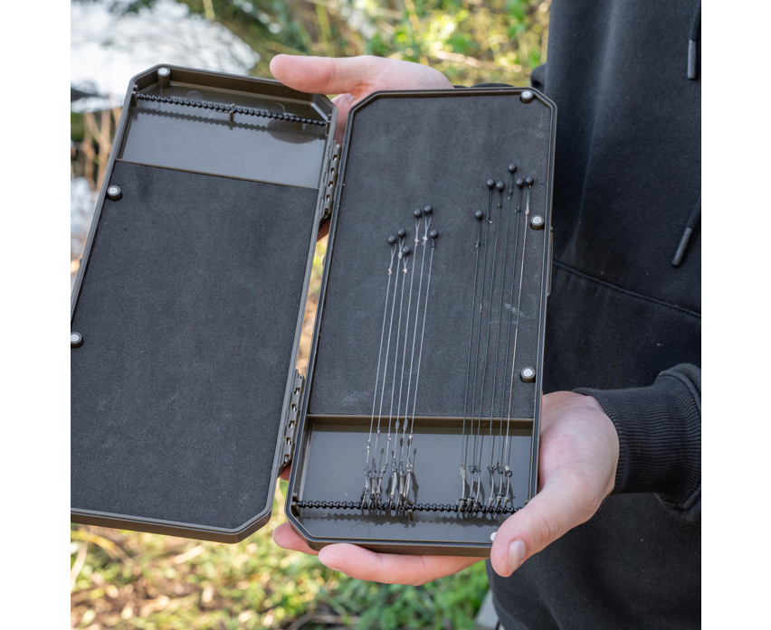 Класьор за шаранджийски поводи AVID RELOAD RIG CASE
