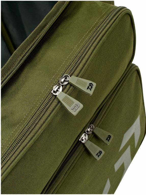Раница DAIWA BLACK WIDOW COMPACT RUCKSACK