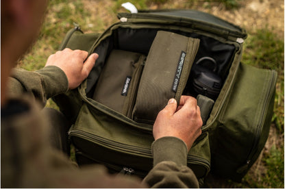Раница DAIWA BLACK WIDOW COMPACT RUCKSACK