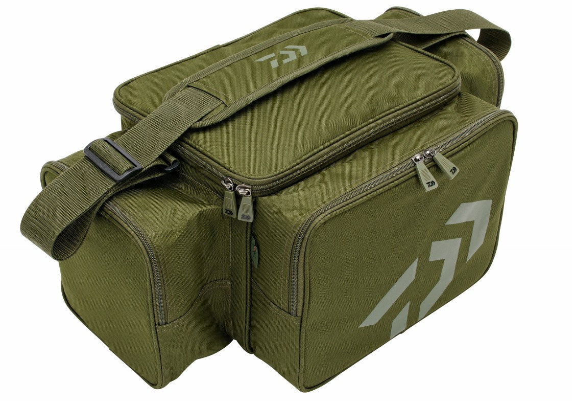 Geantă mare DAIWA BLACK WIDOW COMPACT TACKLE BAG