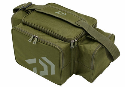 Geantă mare DAIWA BLACK WIDOW COMPACT TACKLE BAG