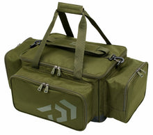 Сак DAIWA BLACK WIDOW LOW LEVEL CARRYALL