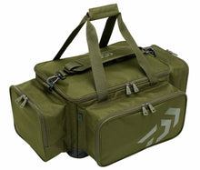 Сак DAIWA BLACK WIDOW LOW LEVEL CARRYALL