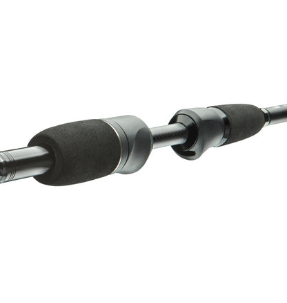 Спининг въдица Cormoran Raycor-X - 2.70m/10-35g - детайл на ръчката и върха от плътен карбон.