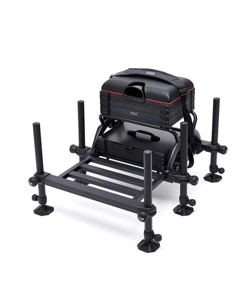 Платформа DAIWA D500SB - D36 за риболов, с удобни compartimenti и стабилна конструкция.