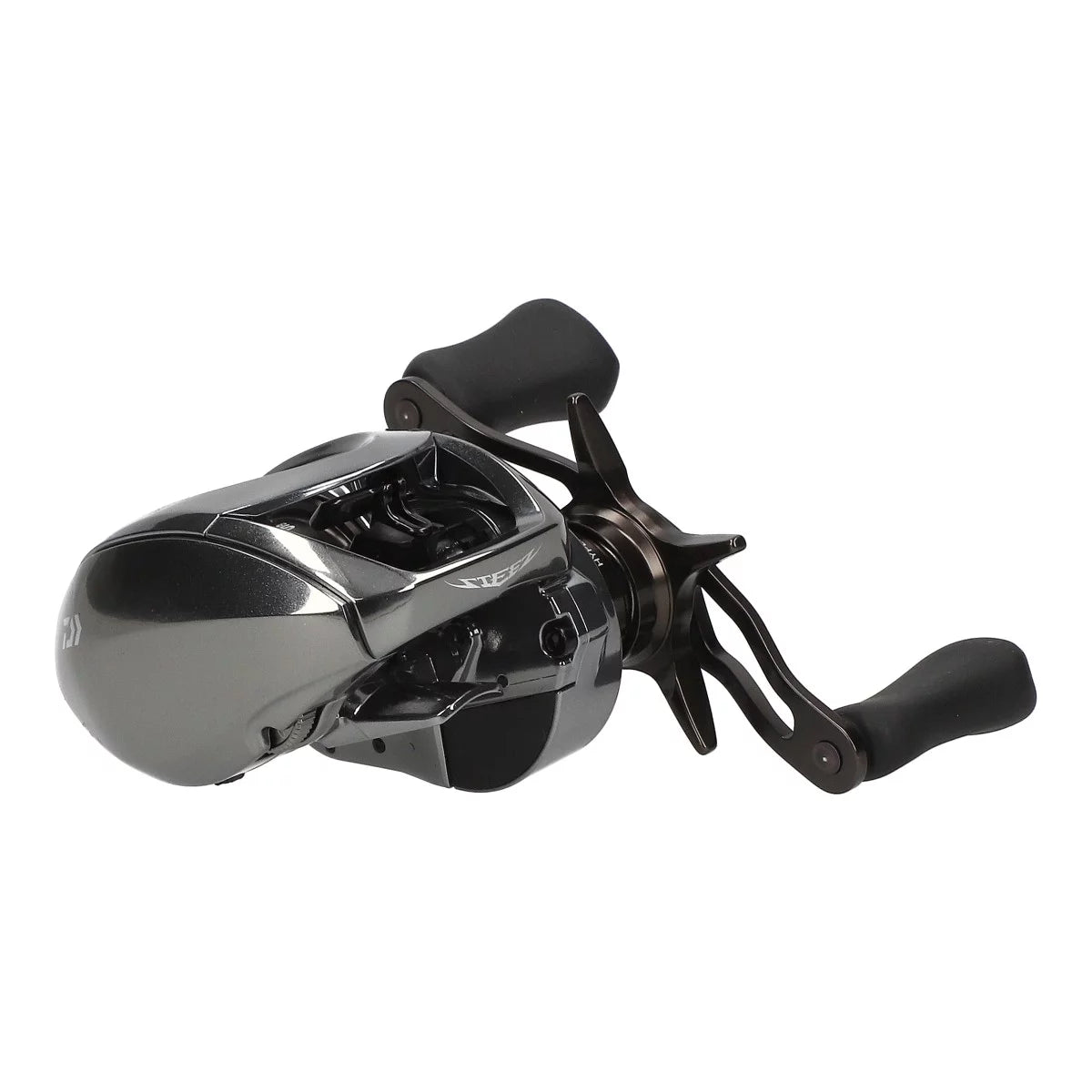 Бейткастинг макара DAIWA 25 STEEZ LIMITED CT SV TW 70 XHL - компактен и здрав дизайн, високоскоростна версия