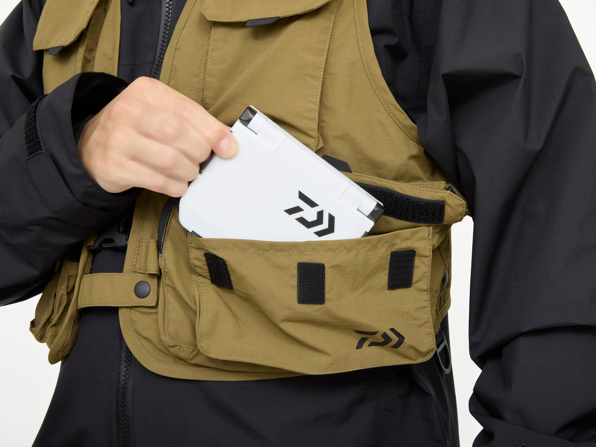 Спининг елек DAIWA DV-3425 FISHING VEST - BLACK (L)