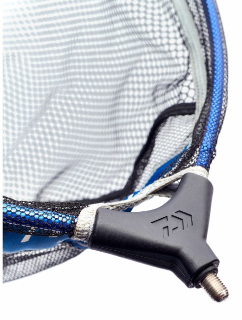 Глава за кеп DAIWA N'ZON NANO MESH LANDING NET HEAD - 55x45cm, показваща мрежата иoboтранспортната част.