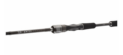 Спининг въдица DAIWA PRO STAFF UL SPIN 1.95m/0.5-6gr - детайл на дръжката и бланките за риболов