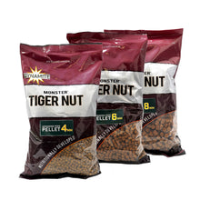 Пелети Dynamite Baits Monster Tigernut Pellets - 900gr - опаковки с различни размери на гранулите.