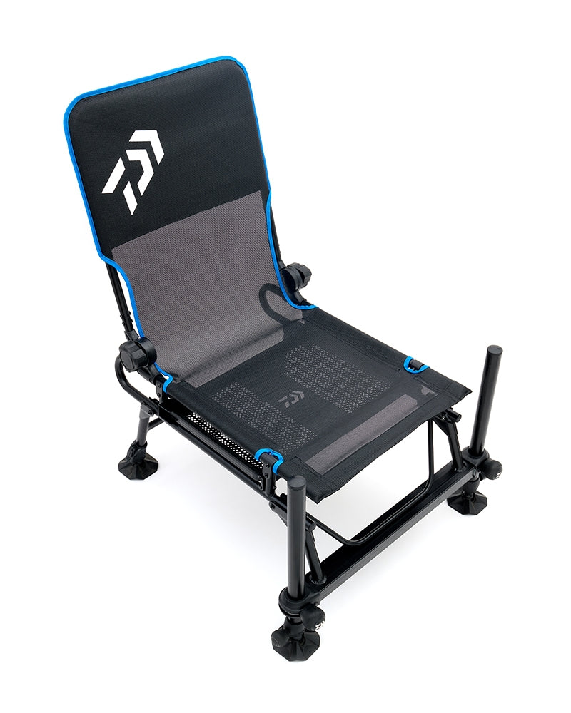 SLIDE TRAY FEEDER CHAIR3