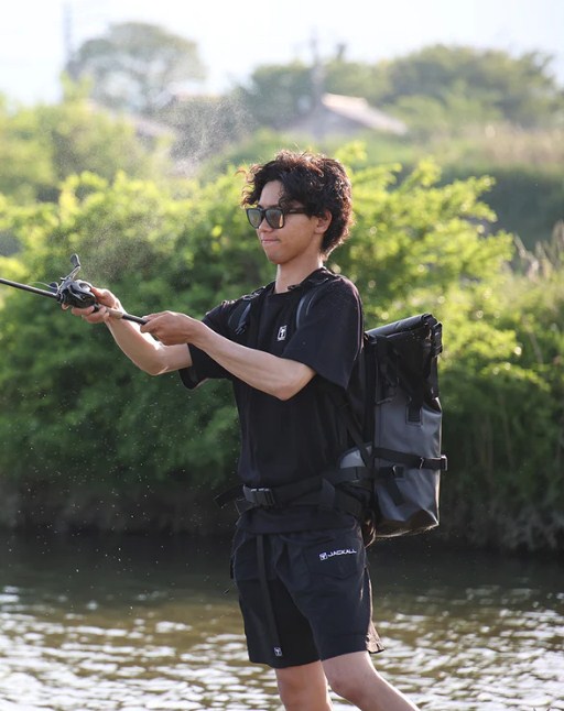Водоустойчива чанта за спининг риболов JACKALL WATERPROOF BACKPACK L (30L - 35L) - Черна