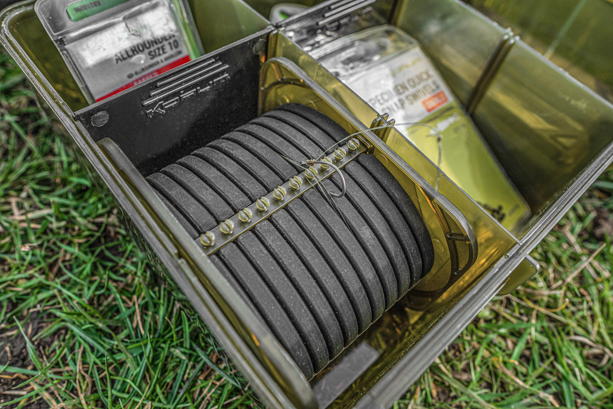Кутия с инструменти KORUM Tackle Blox Loaded