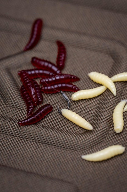Изкуствени плуващи бели червеи Korum FLOATING GRUBS - IMITATION MAGGOTS, реалистични примамки за риболов.
