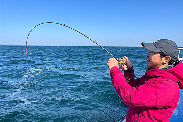 Спининг въдицa за Light Jigging морски риболов DAIWA LEADING LIGHT GAME 73 MH-190 - 1.90m/60-150gr