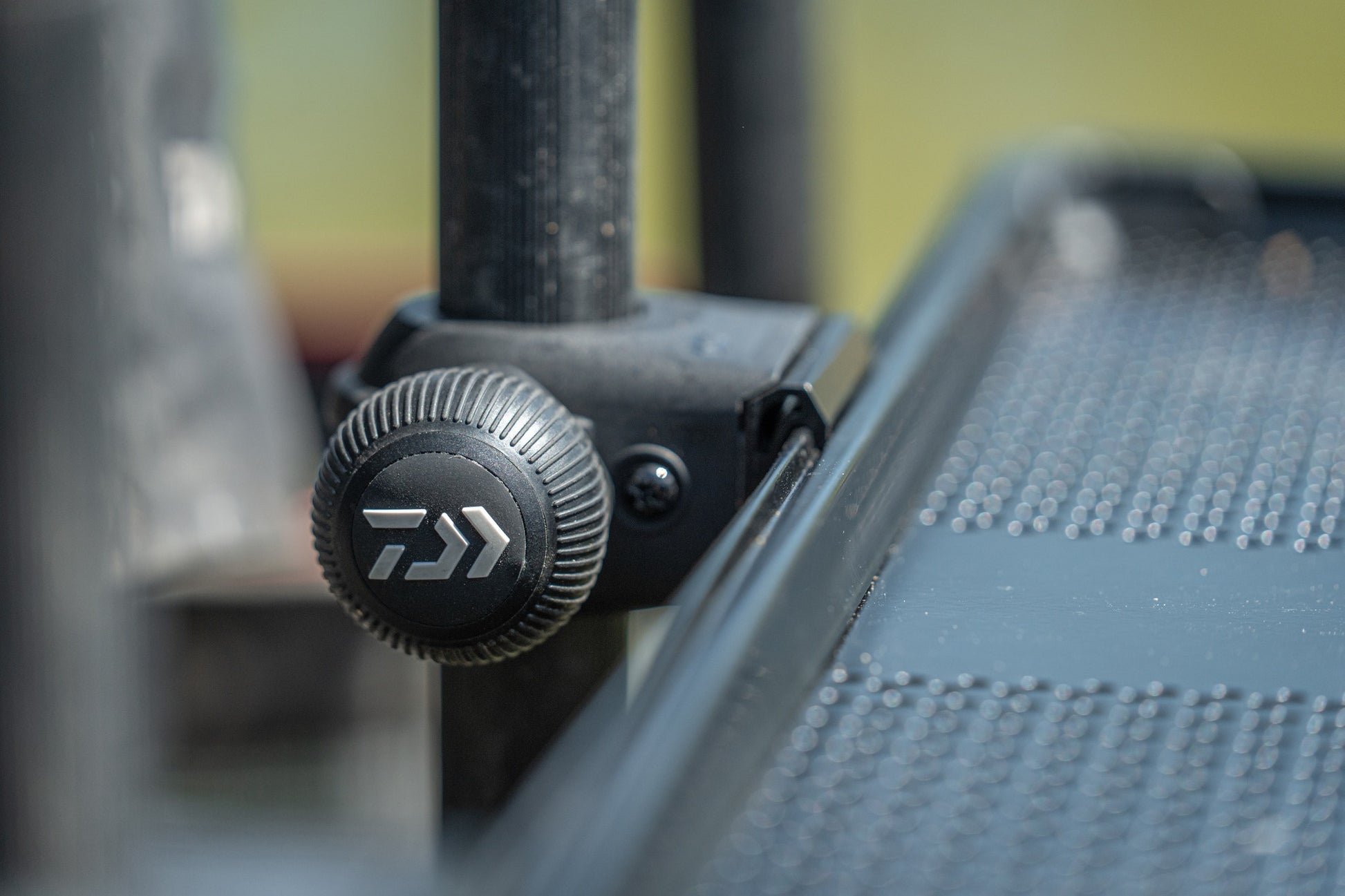 DAIWA SLIDE TRAY – LARGE7