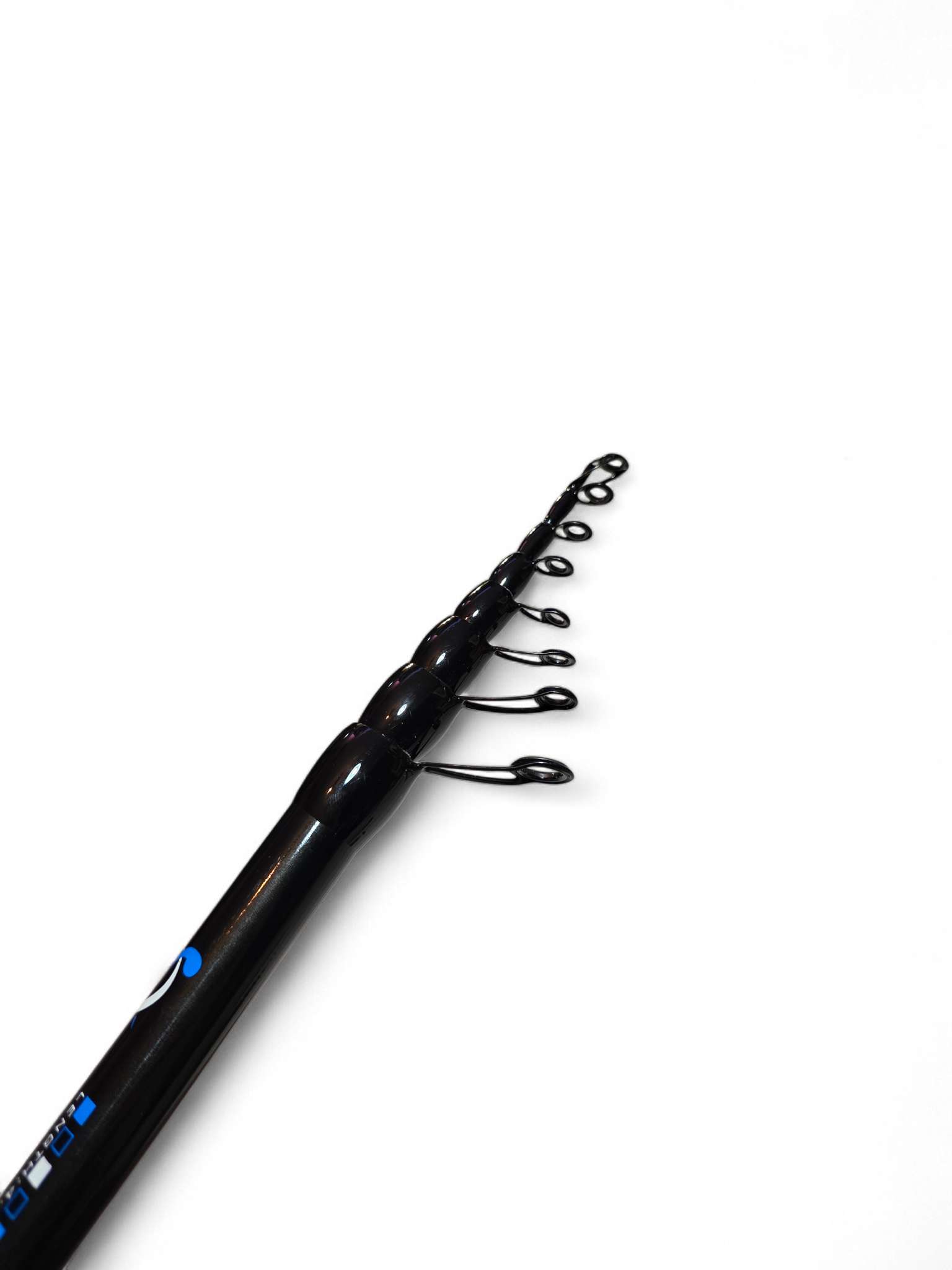 Телеcкопична мач въдица MITERSON PROFESSIONAL MISSILE SPECIAL SUPER DESIGN SMC 4.20m/20-70gr - детайлна близка снимка на върха.