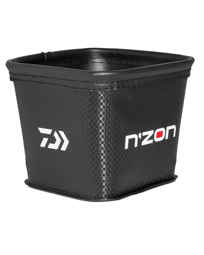 Кутия за стръв DAIWA NZON STACKING EVA BAIT BOX - 4 PINT, черна EVA кутия за риболовни такъми.