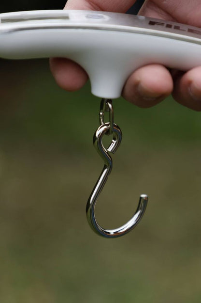 Дигитален кантар Fil Fishing DIGITAL SCALE - здрав кука за надеждно измерване на улова.