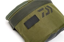 Чанта за кръста - Daiwa BLACK WIDOW BAIT BAG