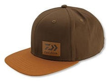 Шапка с козирка DAIWA D-VEC - Brown