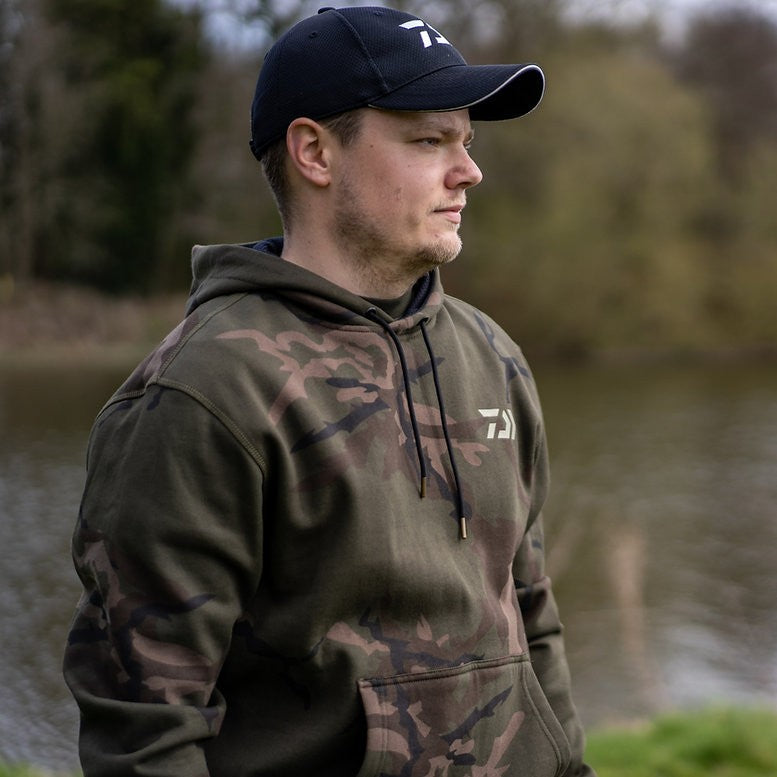 Свитшот - DAIWA CAMO HOODIE