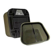 Кутия за стръв със сито KORUM MAGGOT TUB AND RIDDLE - 2PT/1.2L
