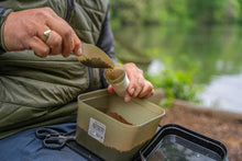 Комплект кутии с лопатка KORUM METHOD MIX BAIT TUB SET
