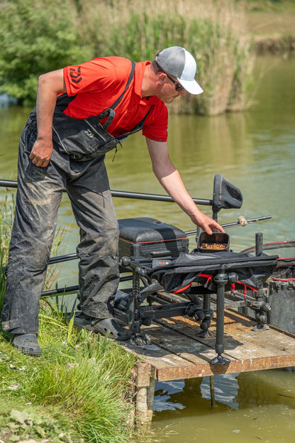 DAIWA SLIDE TRAY AWNING – Small