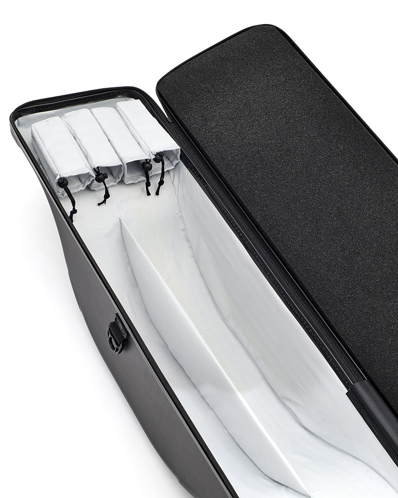 Σκληρή θήκη για καλάμια DAIWA TOURNAMENT ROD CASE