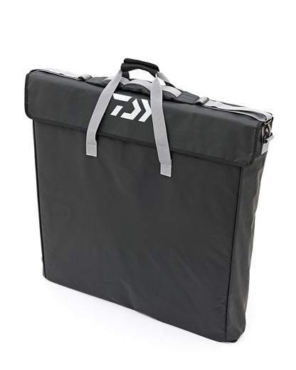 Чанта за странични маси Daiwa TOURNAMENT SIDE TRAY CASE - New Model 2025