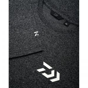 Тениска DAIWA D-VEC T-SHIRT -  тъмно сива с бяло лого