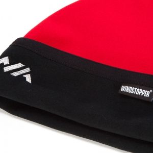 Зимна шапка Daiwa в червено и черно